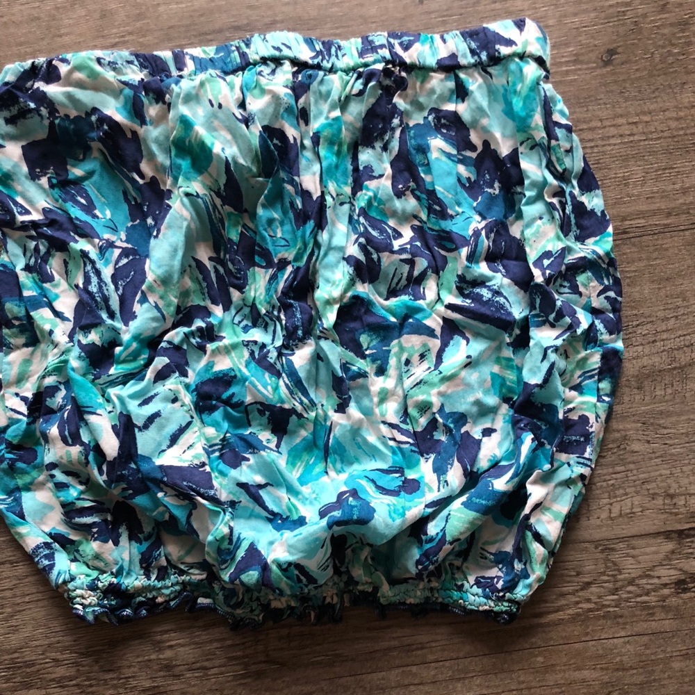 I love HSI Cropped Tube Top!